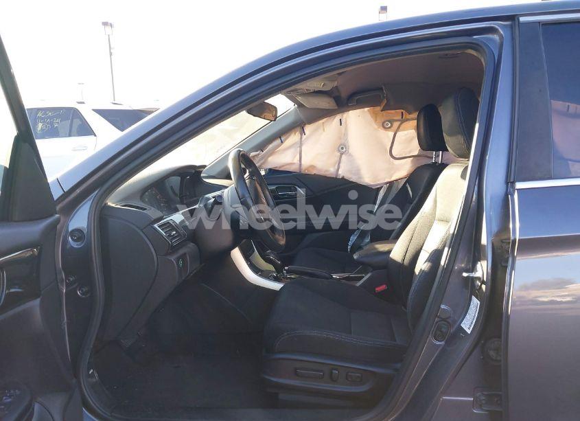 Photo 5 of 2015 Honda Accord SPORT (VIN 1HGCR2F56FA004429)