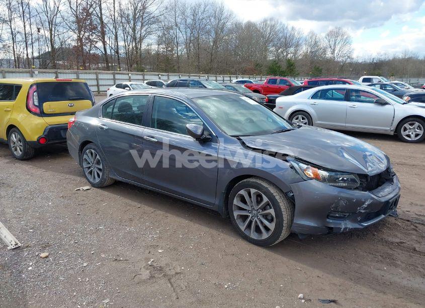 2015 Honda Accord SPORT (VIN 1HGCR2F56FA004463) main photo