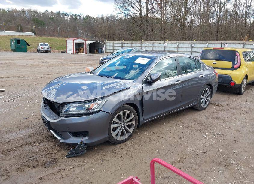 Photo 2 of 2015 Honda Accord SPORT (VIN 1HGCR2F56FA004463)