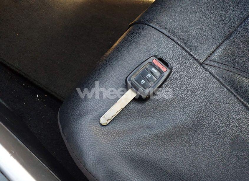 Photo 11 of 2015 Honda Accord SPORT (VIN 1HGCR2F56FA012837)