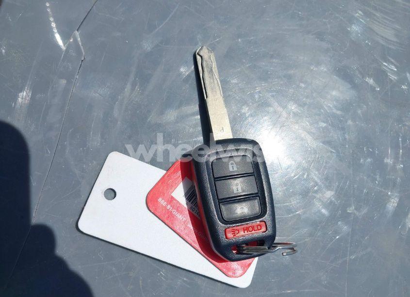 Photo 11 of 2015 Honda Accord SPORT (VIN 1HGCR2F56FA018122)