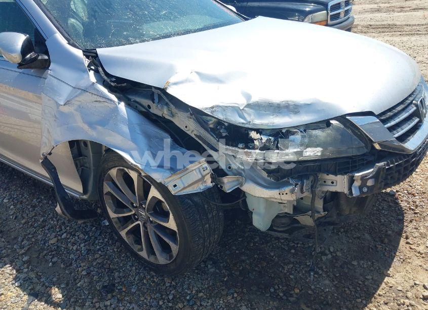 Photo 6 of 2015 Honda Accord SPORT (VIN 1HGCR2F56FA018122)