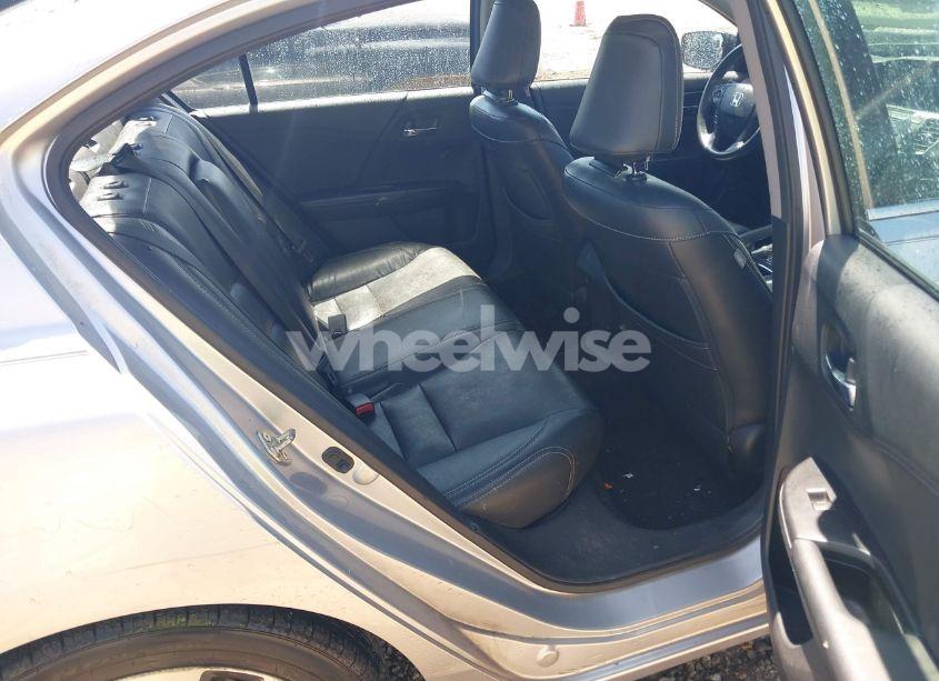 Photo 8 of 2015 Honda Accord SPORT (VIN 1HGCR2F56FA018122)