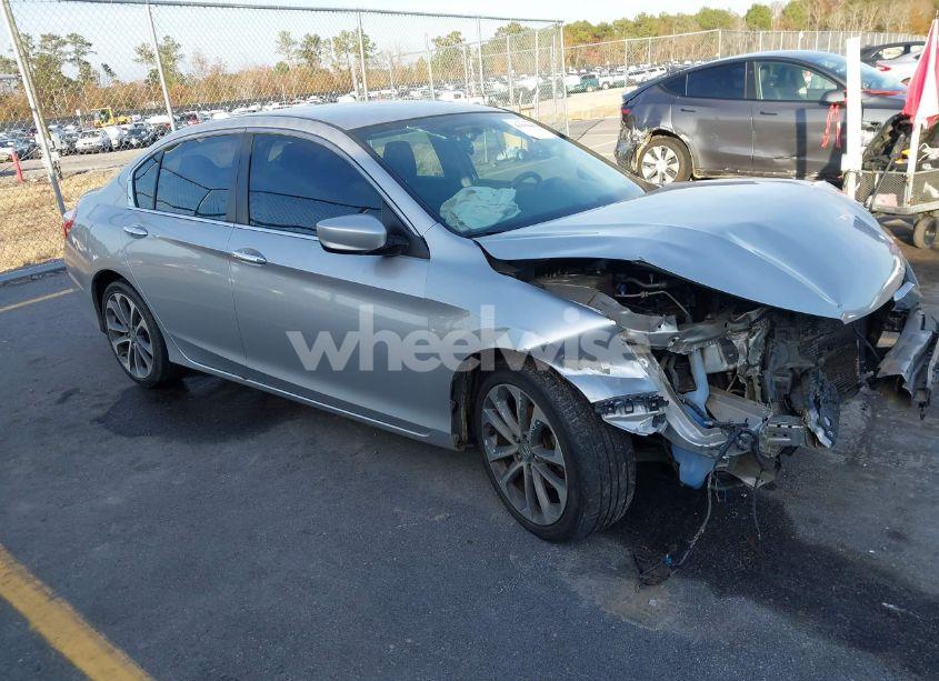 2015 Honda Accord SPORT (VIN 1HGCR2F56FA030884) main photo