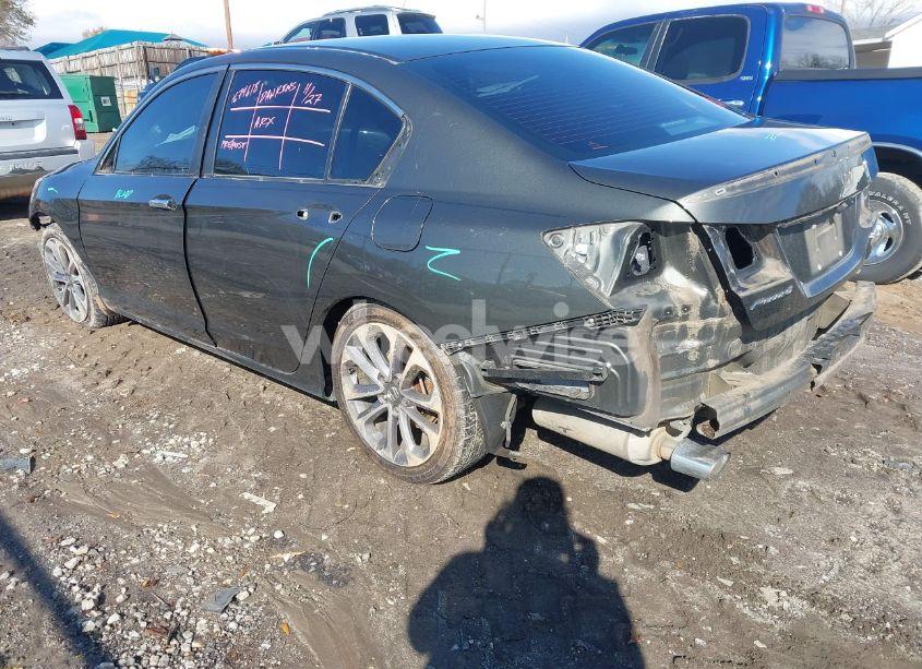 Photo 3 of 2015 Honda Accord SPORT (VIN 1HGCR2F56FA064078)