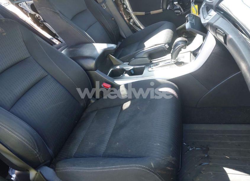 Photo 5 of 2015 Honda Accord SPORT (VIN 1HGCR2F56FA064078)