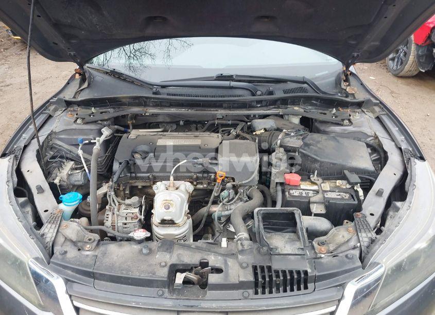 Photo 10 of 2015 Honda Accord SPORT (VIN 1HGCR2F56FA117295)