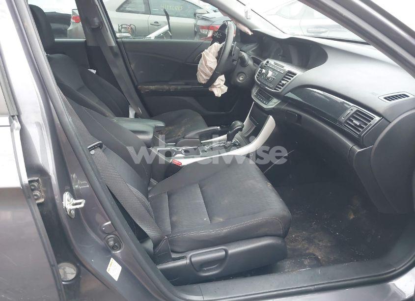 Photo 5 of 2015 Honda Accord SPORT (VIN 1HGCR2F56FA117295)