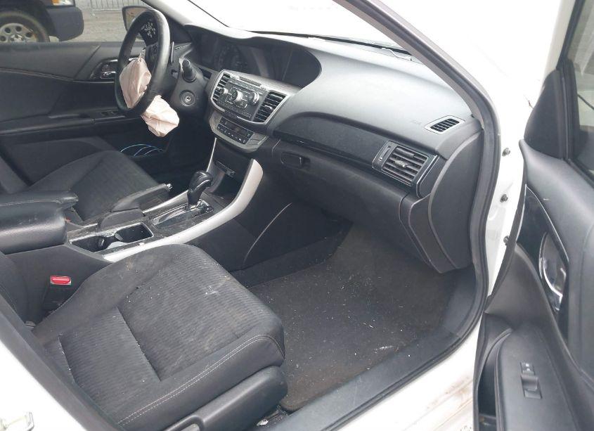 Photo 5 of 2015 Honda Accord SPORT (VIN 1HGCR2F56FA130662)