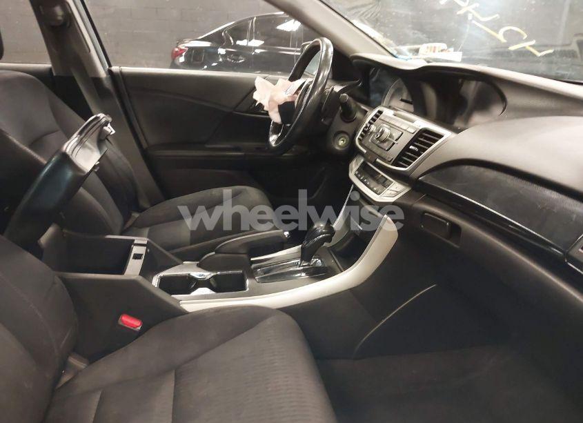 Photo 5 of 2015 Honda Accord SPORT (VIN 1HGCR2F56FA149325)