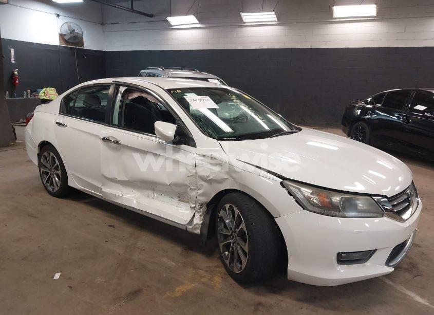 Photo 6 of 2015 Honda Accord SPORT (VIN 1HGCR2F56FA149325)