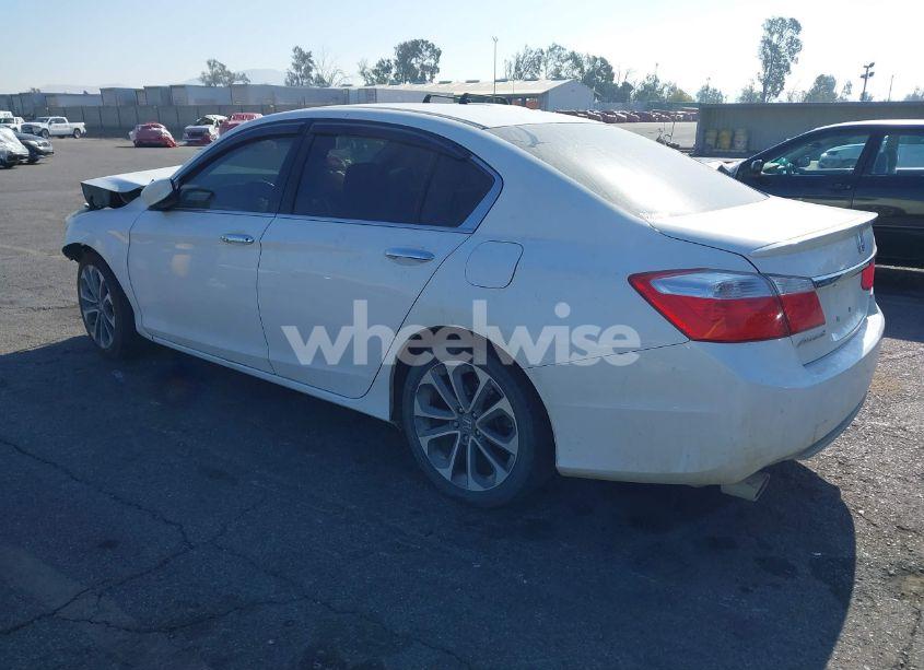 Photo 3 of 2015 Honda Accord SPORT (VIN 1HGCR2F56FA217543)