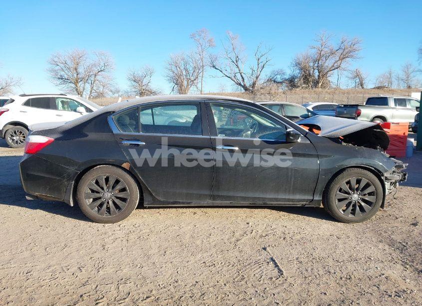 Photo 14 of 2015 Honda Accord SPORT (VIN 1HGCR2F56FA223584)