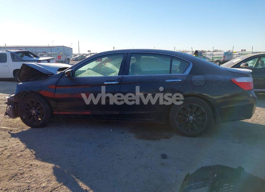 Photo 15 of 2015 Honda Accord SPORT (VIN 1HGCR2F56FA223584)