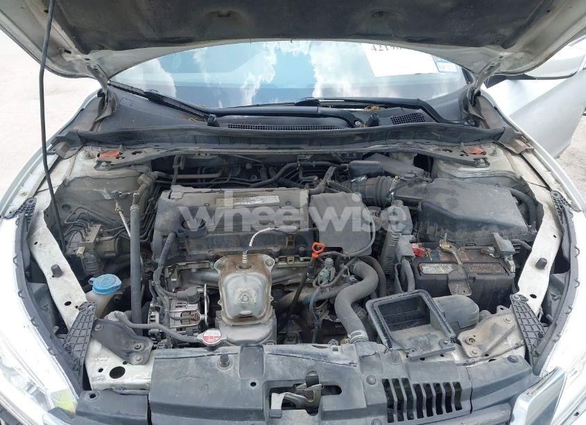 Photo 10 of 2015 Honda Accord SPORT (VIN 1HGCR2F56FA243785)