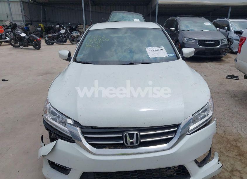 Photo 12 of 2015 Honda Accord SPORT (VIN 1HGCR2F56FA243785)