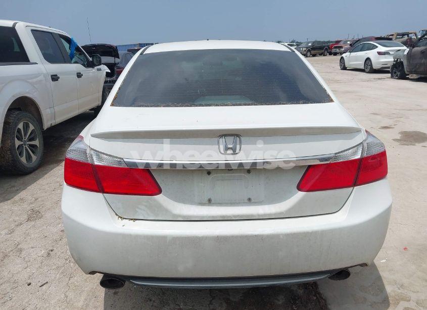 Photo 16 of 2015 Honda Accord SPORT (VIN 1HGCR2F56FA243785)