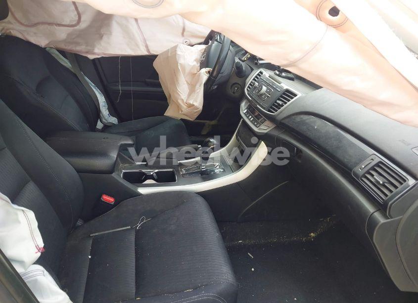 Photo 5 of 2015 Honda Accord SPORT (VIN 1HGCR2F56FA243785)