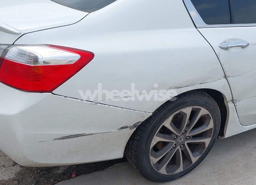 Photo 6 of 2015 Honda Accord SPORT (VIN 1HGCR2F56FA243785)