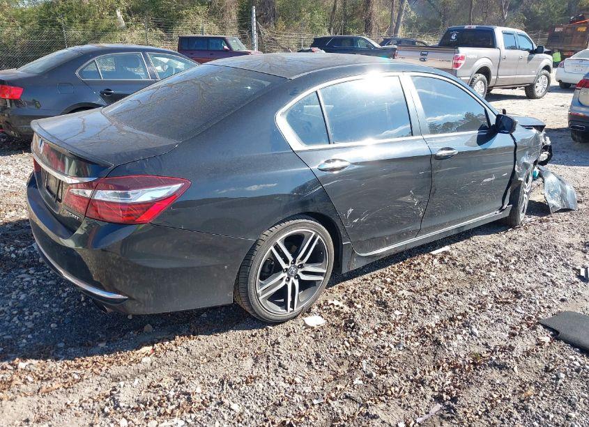 Photo 4 of 2016 Honda Accord SPORT (VIN 1HGCR2F56GA018347)