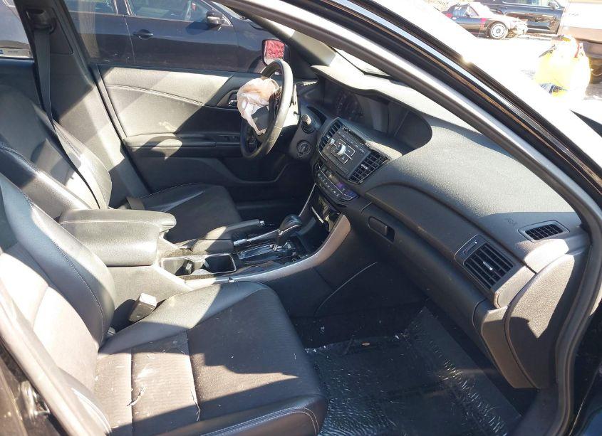 Photo 5 of 2016 Honda Accord SPORT (VIN 1HGCR2F56GA018347)