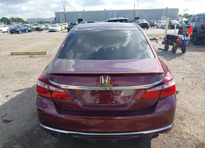 Photo 17 of 2016 Honda Accord SPORT (VIN 1HGCR2F56GA051428)