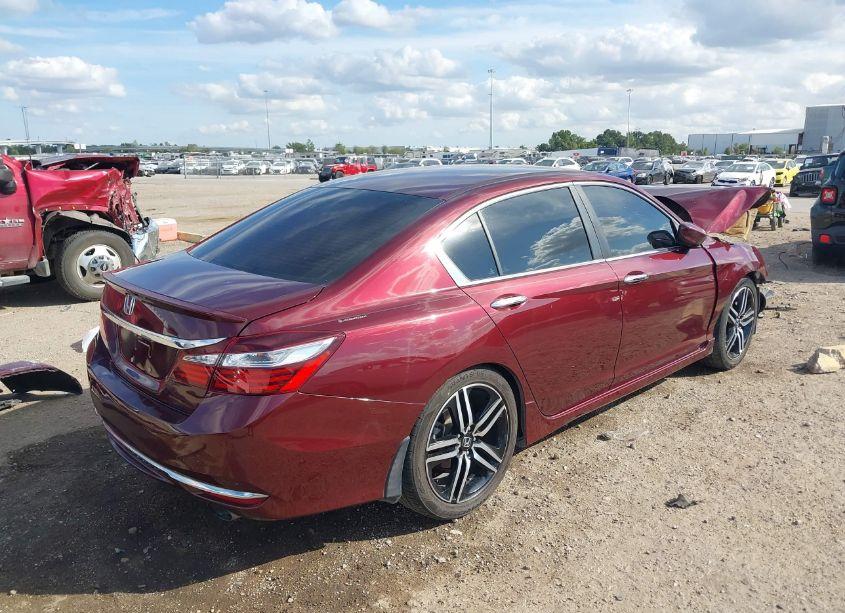 Photo 4 of 2016 Honda Accord SPORT (VIN 1HGCR2F56GA051428)