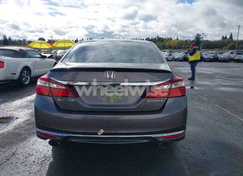 Photo 16 of 2016 Honda Accord SPORT (VIN 1HGCR2F56GA071940)