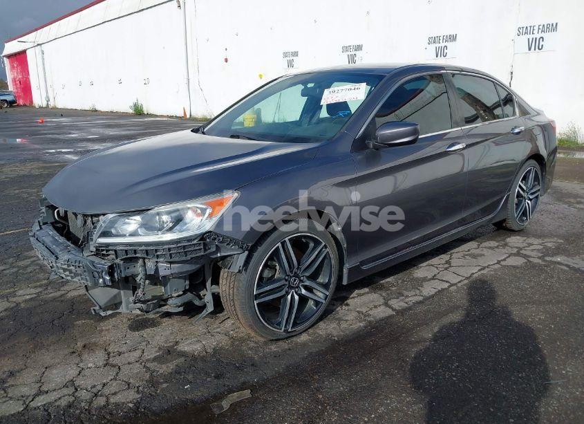 Photo 2 of 2016 Honda Accord SPORT (VIN 1HGCR2F56GA071940)