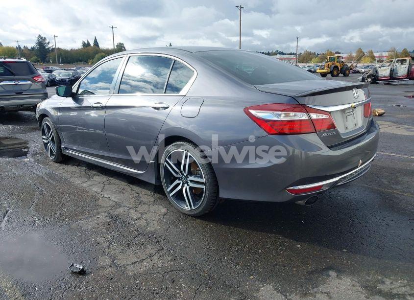 Photo 3 of 2016 Honda Accord SPORT (VIN 1HGCR2F56GA071940)