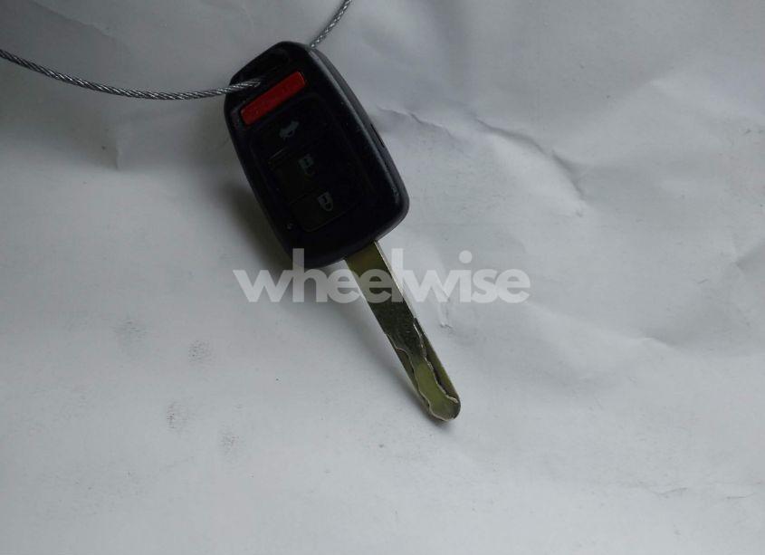 Photo 11 of 2016 Honda Accord SPORT (VIN 1HGCR2F56GA083828)