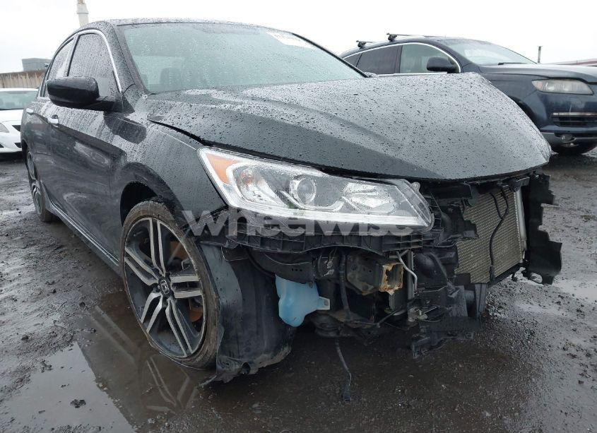 Photo 18 of 2016 Honda Accord SPORT (VIN 1HGCR2F56GA083828)