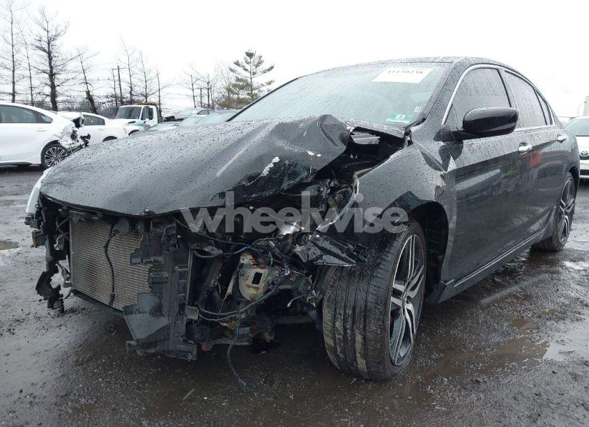 Photo 6 of 2016 Honda Accord SPORT (VIN 1HGCR2F56GA083828)