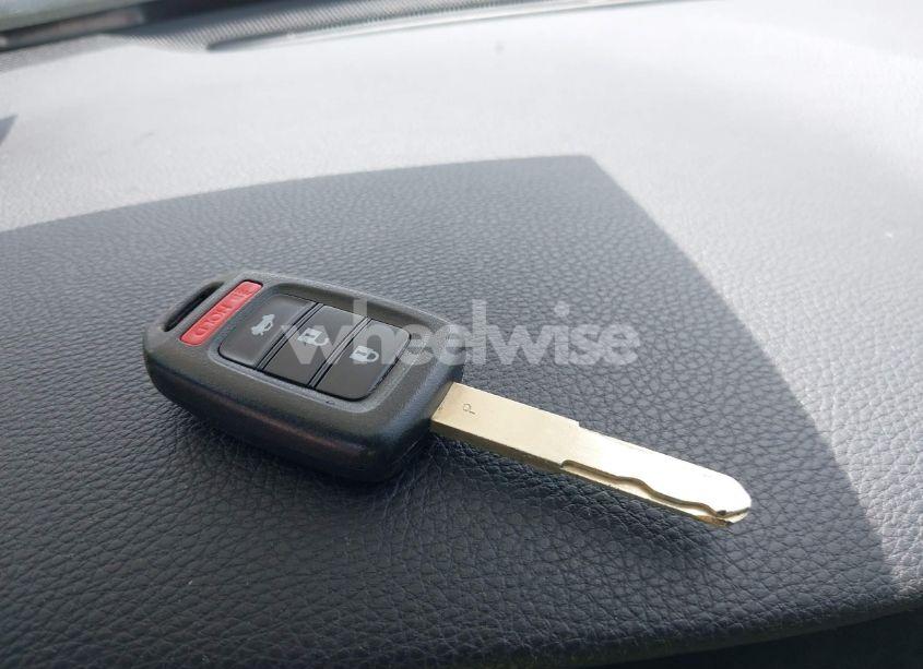 Photo 11 of 2016 Honda Accord SPORT (VIN 1HGCR2F56GA102085)