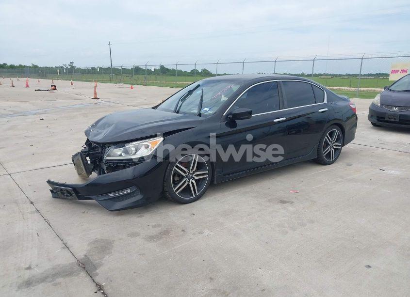 Photo 2 of 2016 Honda Accord SPORT (VIN 1HGCR2F56GA107044)