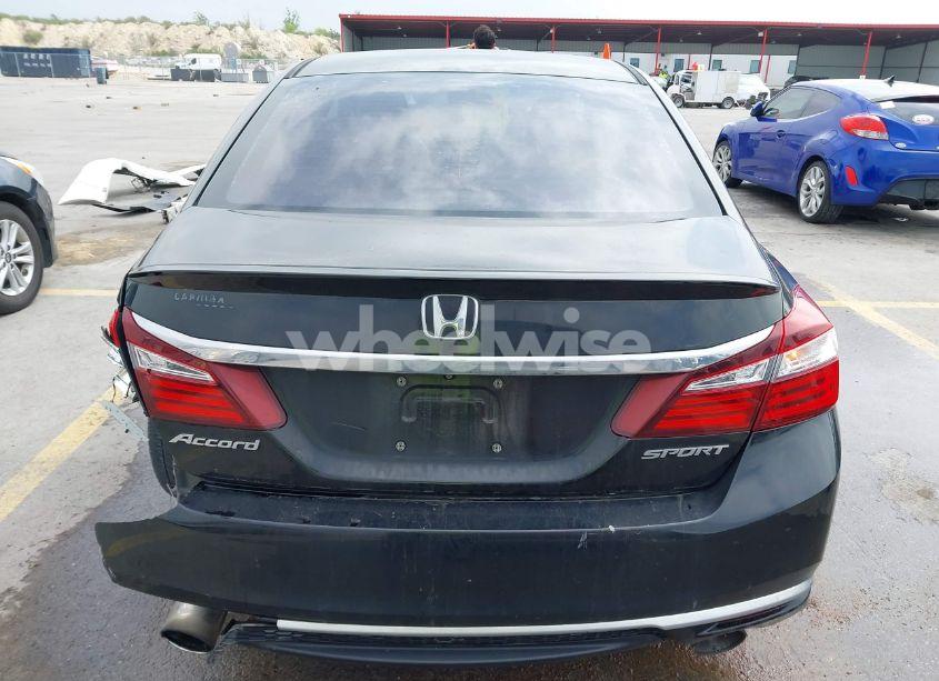 Photo 16 of 2016 Honda Accord SPORT (VIN 1HGCR2F56GA129934)
