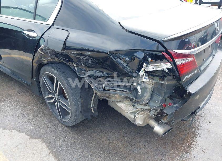 Photo 6 of 2016 Honda Accord SPORT (VIN 1HGCR2F56GA129934)