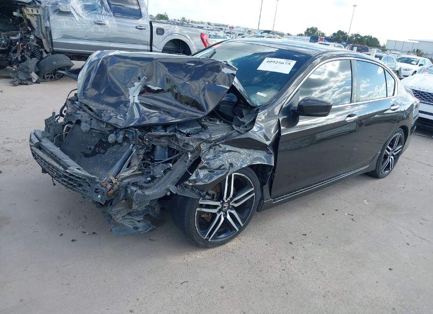 Photo 2 of 2016 Honda Accord SPORT (VIN 1HGCR2F56GA133160)