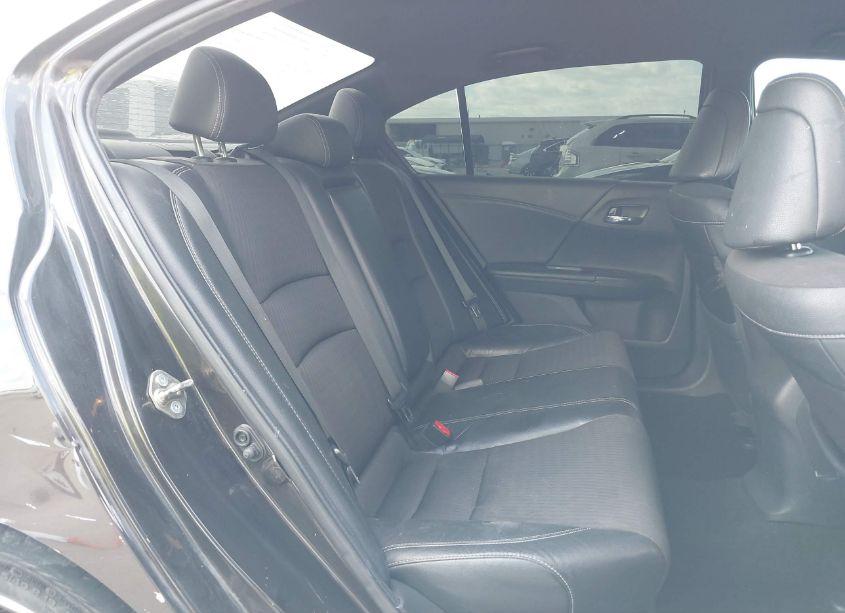 Photo 8 of 2016 Honda Accord SPORT (VIN 1HGCR2F56GA133160)