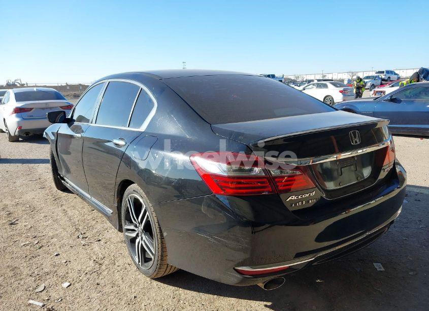 Photo 3 of 2016 Honda Accord SPORT (VIN 1HGCR2F56GA155904)