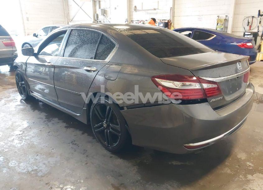 Photo 3 of 2016 Honda Accord SPORT (VIN 1HGCR2F56GA192029)