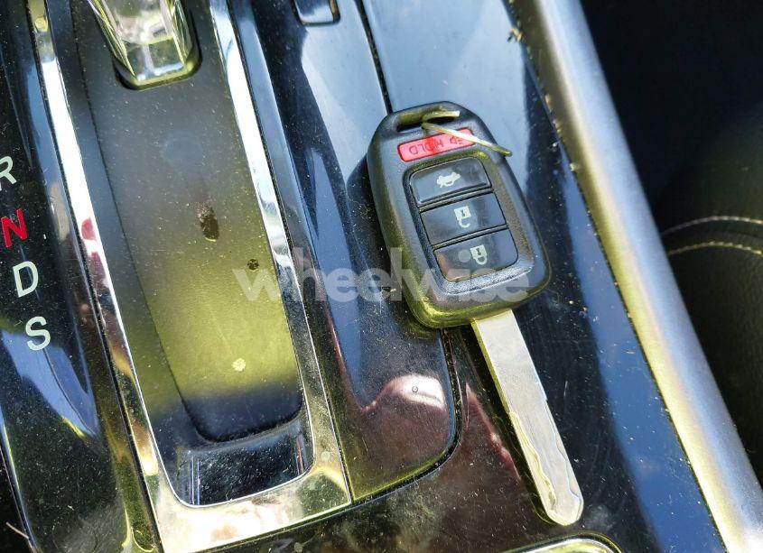 Photo 11 of 2016 Honda Accord SPORT (VIN 1HGCR2F56GA196887)