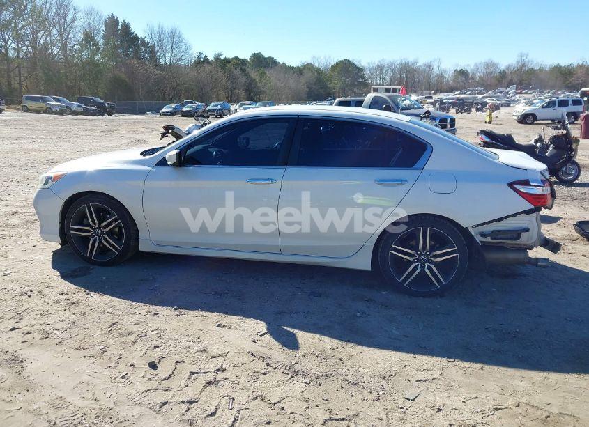 Photo 15 of 2016 Honda Accord SPORT (VIN 1HGCR2F56GA196887)