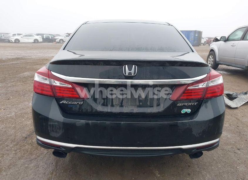 Photo 17 of 2016 Honda Accord SPORT (VIN 1HGCR2F56GA205832)