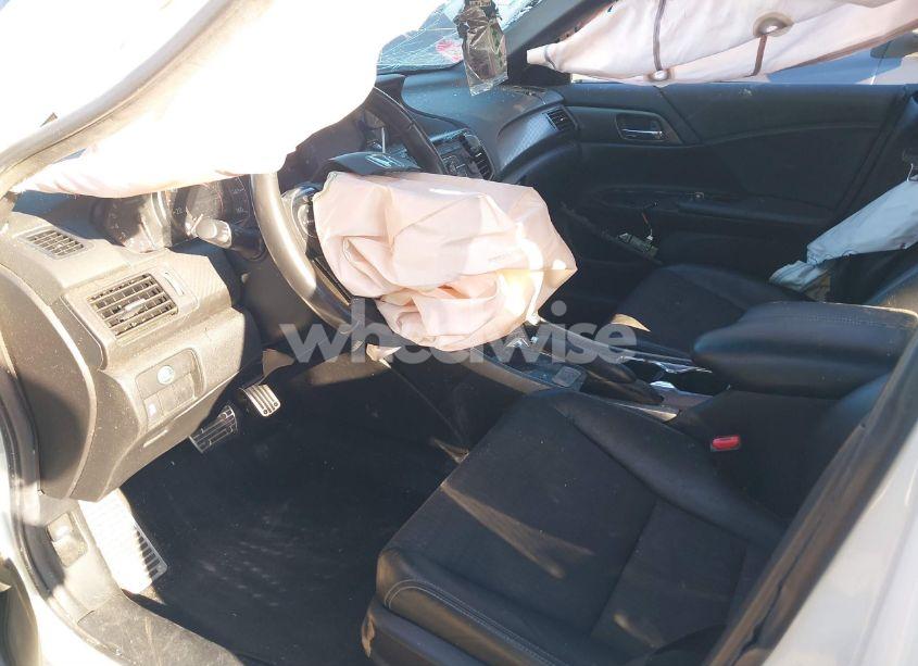 Photo 5 of 2017 Honda Accord SPORT (VIN 1HGCR2F56HA019192)