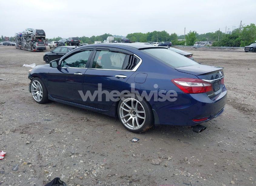 Photo 3 of 2017 Honda Accord SPORT (VIN 1HGCR2F56HA031777)