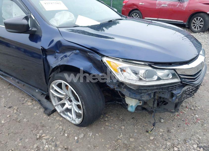 Photo 6 of 2017 Honda Accord SPORT (VIN 1HGCR2F56HA031777)