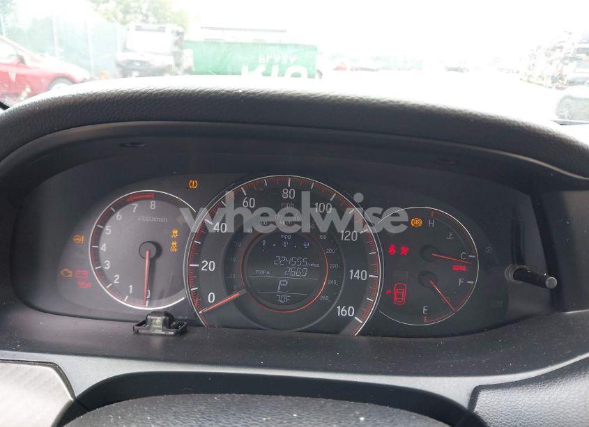 Photo 7 of 2017 Honda Accord SPORT (VIN 1HGCR2F56HA031777)