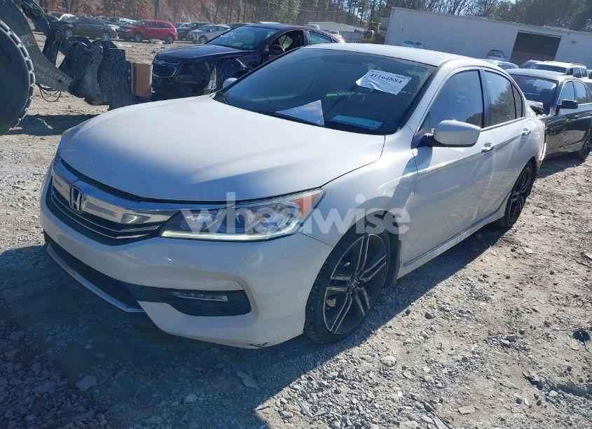 Photo 14 of 2017 Honda Accord SPORT (VIN 1HGCR2F56HA136271)