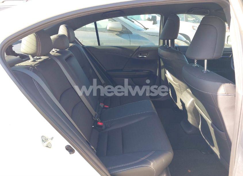 Photo 8 of 2017 Honda Accord SPORT (VIN 1HGCR2F56HA136271)